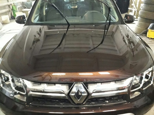 Брендирование автомобиля Рено Дастер.
