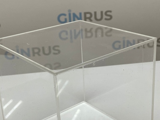 Короб из оргстекла