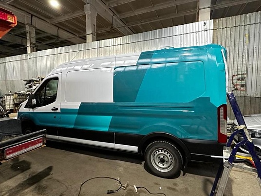 Брендирование Ford Transit