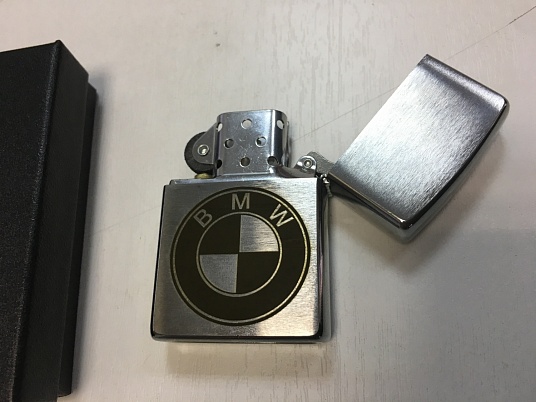 Гравировка на зажигалке