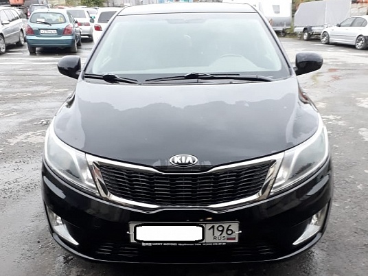 Изготовление рекламы на автомобиль из голографической пленки.